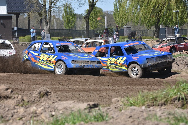 尤尔曼德：教练在岗位上待上15个月才合理，过早解雇教练不好