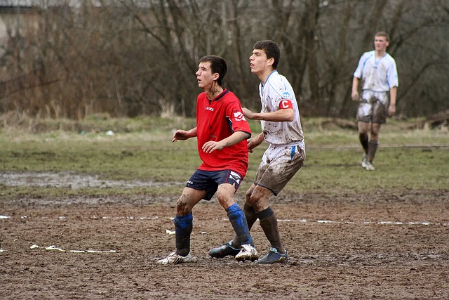 篮板球被他一个人统治了