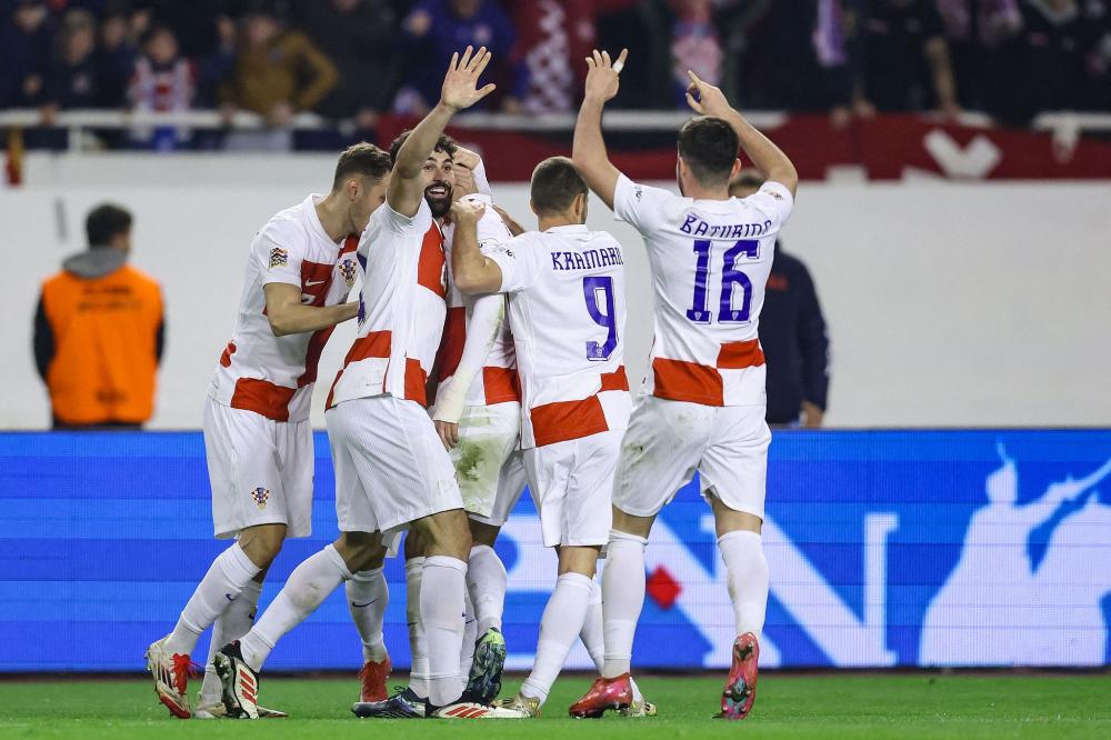 震撼！姆巴佩圣马梅斯上演天秀 阿诺德助攻配合堪称艺术品